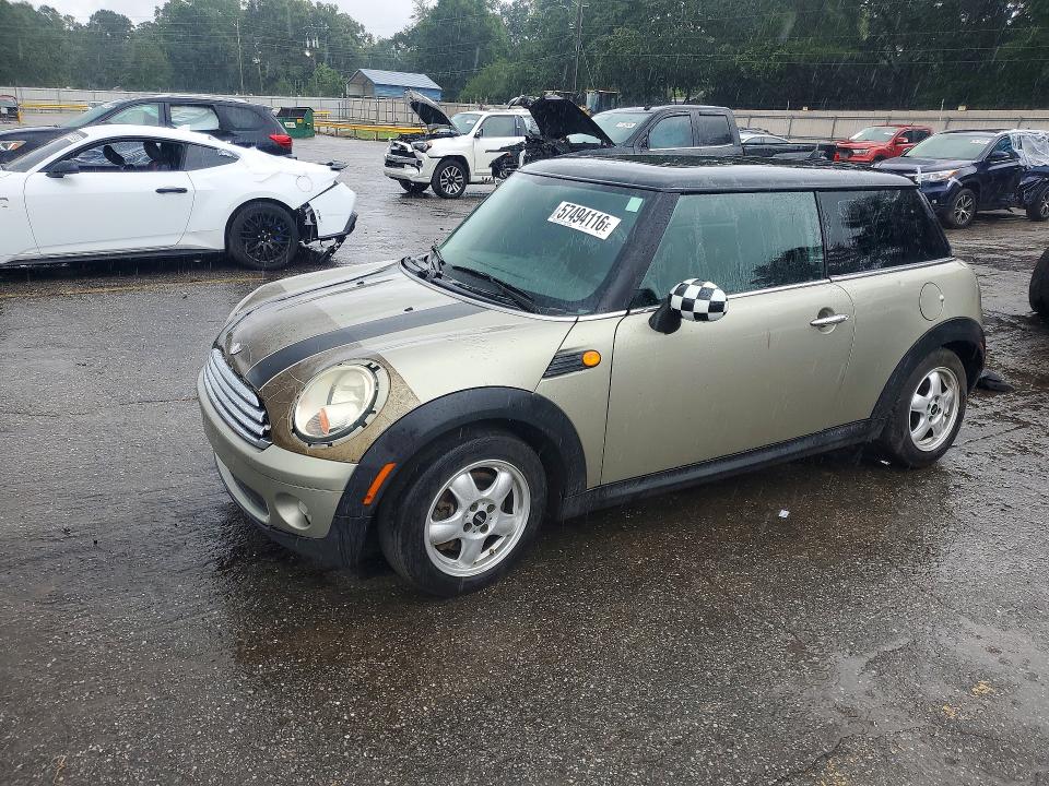 2007 Mini Cooper მანქანა იყიდება აუქციონზე, vin: WMWMF33597TT57367, აუქციონის ნომერი: 57494116