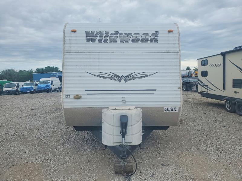 58373216 :رقم المزاد ، 4X4TWDE22AA244798 vin ، 2010 Wildwood Recreational Vehicle (rv) مزاد بيع