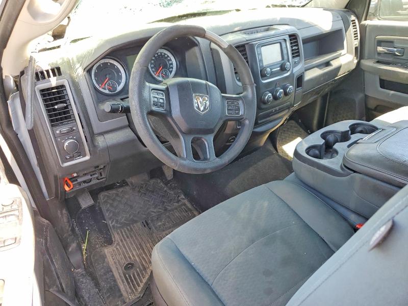 56231126 :رقم المزاد ، 3C6JR6DG7JG137641 vin ، 2018 Ram 1500 مزاد بيع