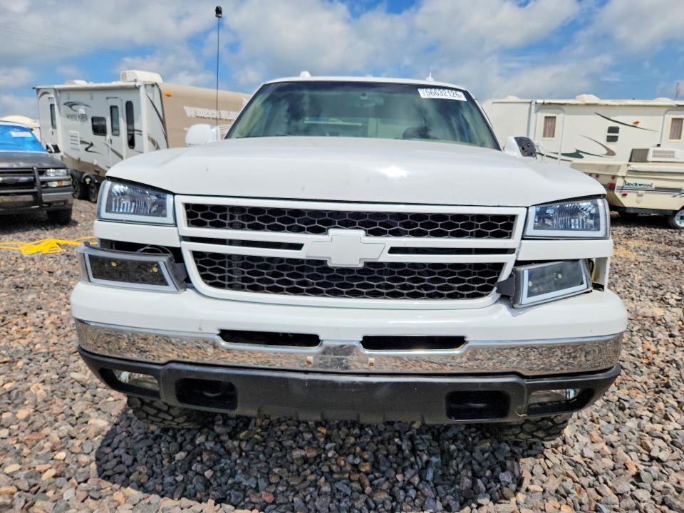 2005 Chevrolet Silverado მანქანა იყიდება აუქციონზე, vin: 2GCEK13T451214030, აუქციონის ნომერი: 56632126