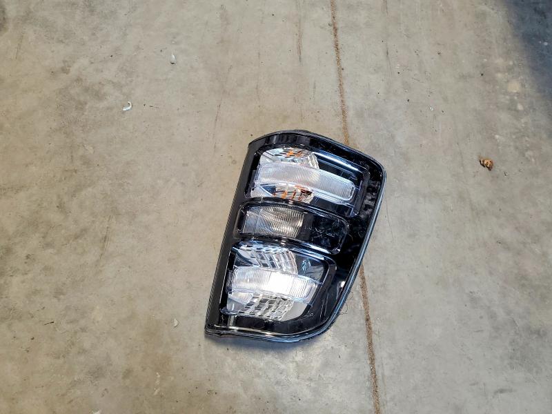 57584966 :رقم المزاد ، 1C6SRFFT0KN781683 vin ، 2019 Ram 1500 مزاد بيع
