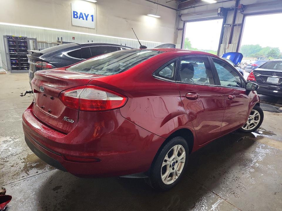 2015 Ford Fiesta მანქანა იყიდება აუქციონზე, vin: 3FADP4BJ2FM224151, აუქციონის ნომერი: 55650126