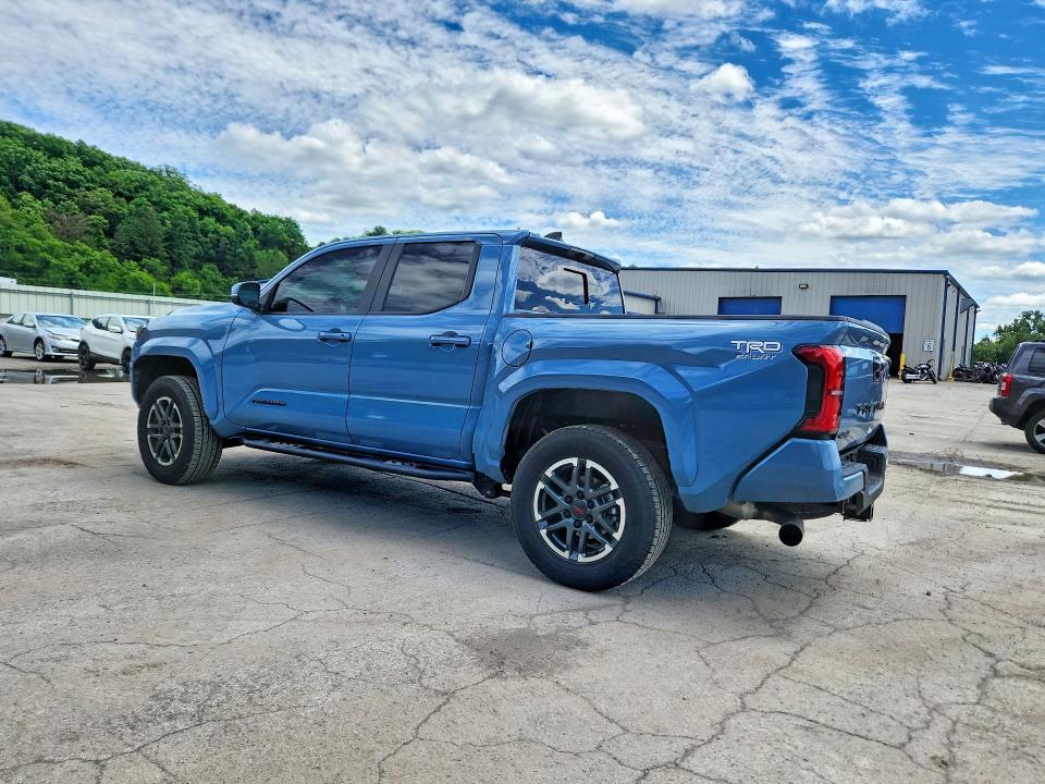 2026 Toyota Tacoma მანქანა იყიდება აუქციონზე, vin: 3TMLB5JN9TM214811, აუქციონის ნომერი: 57213256