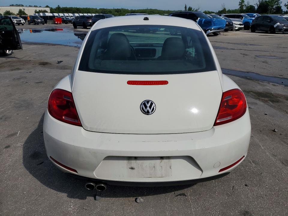 Продаж на аукціоні авто 2013 Volkswagen Beetle, vin: 3VWJP7AT1DM690889, номер лоту: 57775216