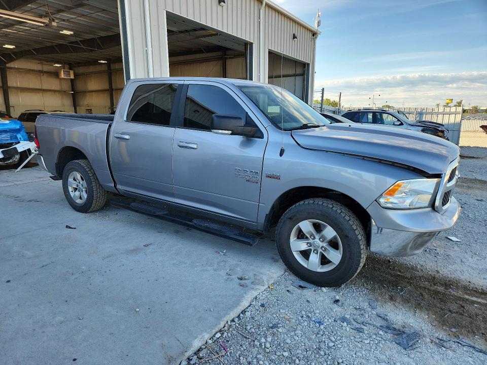 57252656 :رقم المزاد ، 1C6RR7LT0KS605775 vin ، 2019 Ram 1500 Classic مزاد بيع