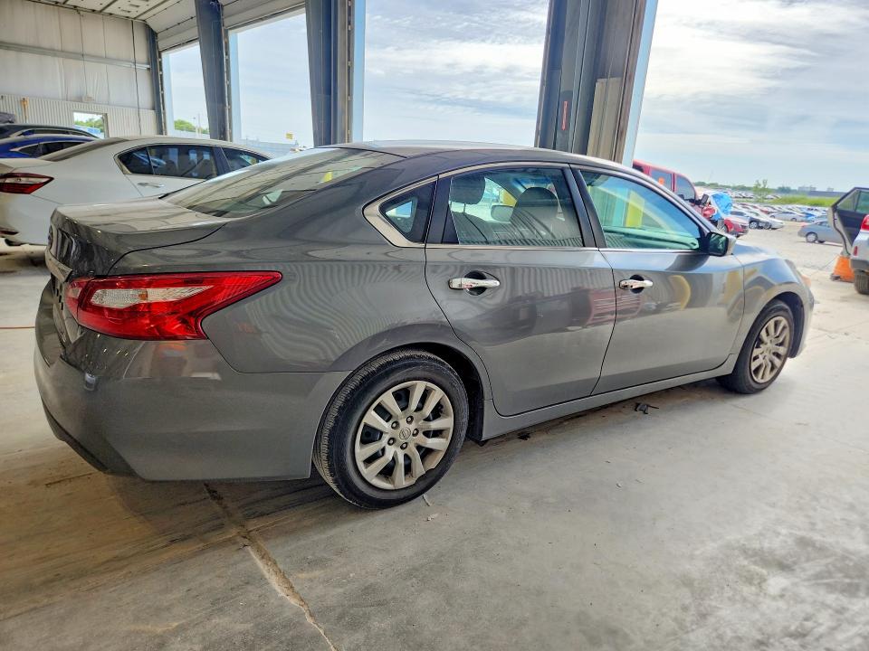 Продажа на аукционе авто 2016 Nissan Altima, vin: 1N4AL3AP4GN340117, номер лота: 57719016