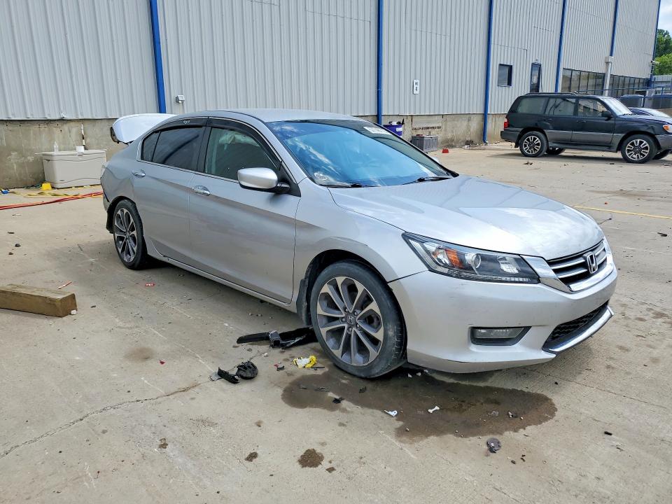 2015 Honda Accord მანქანა იყიდება აუქციონზე, vin: 1HGCR2F59FA057142, აუქციონის ნომერი: 57748716