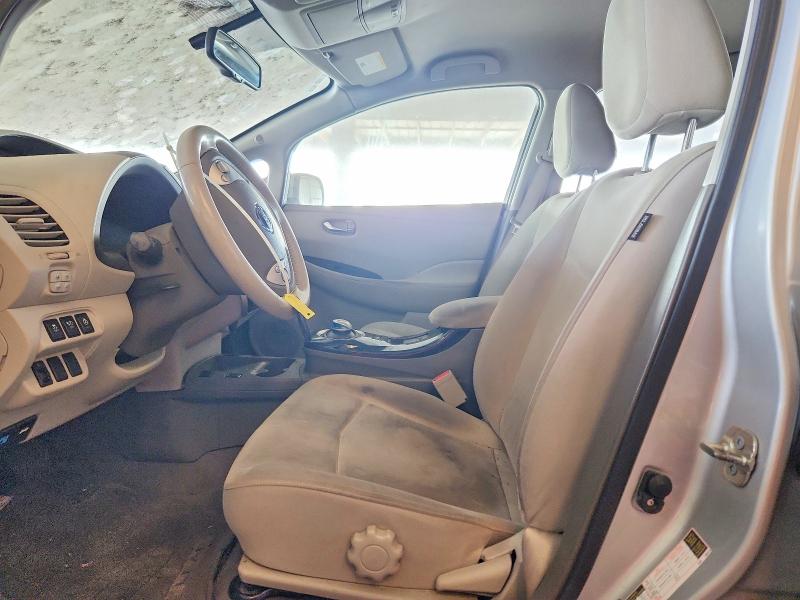 56333486 :رقم المزاد ، JN1AZ0CP3CT024429 vin ، 2012 Nissan Leaf مزاد بيع