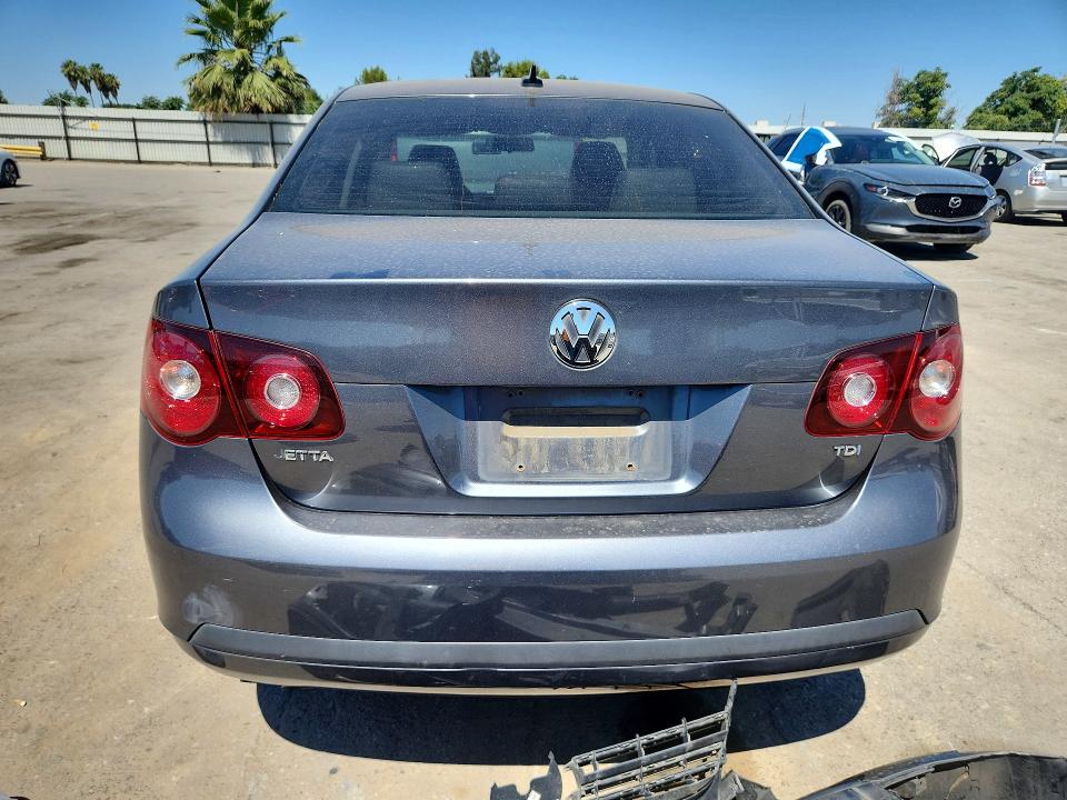 57892476 :رقم المزاد ، 3VWRL71K79M139301 vin ، 2009 Volkswagen Jetta مزاد بيع