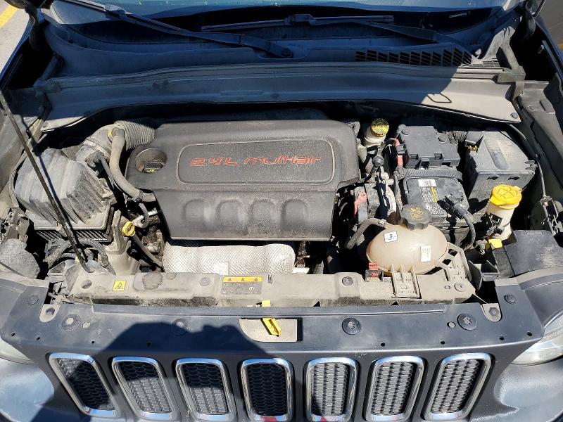 Продаж на аукціоні авто 2018 Jeep Renegade, vin: ZACCJABB4JPG79104, номер лоту: 58685966