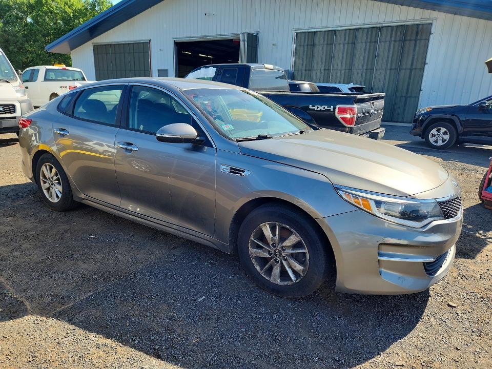 57189466 :رقم المزاد ، 5XXGT4L30JG249188 vin ، 2018 Kia Optima مزاد بيع