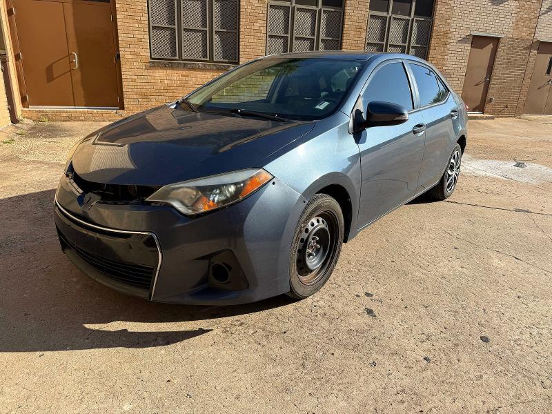 58145386 :رقم المزاد ، 2T1BURHE3FC415667 vin ، 2015 Toyota Corolla مزاد بيع