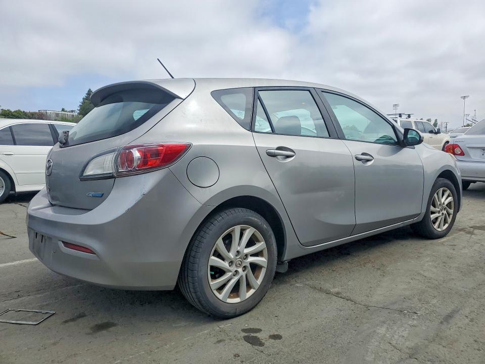Продажа на аукционе авто 2012 Mazda 3, vin: JM1BL1L85C1555032, номер лота: 54341906