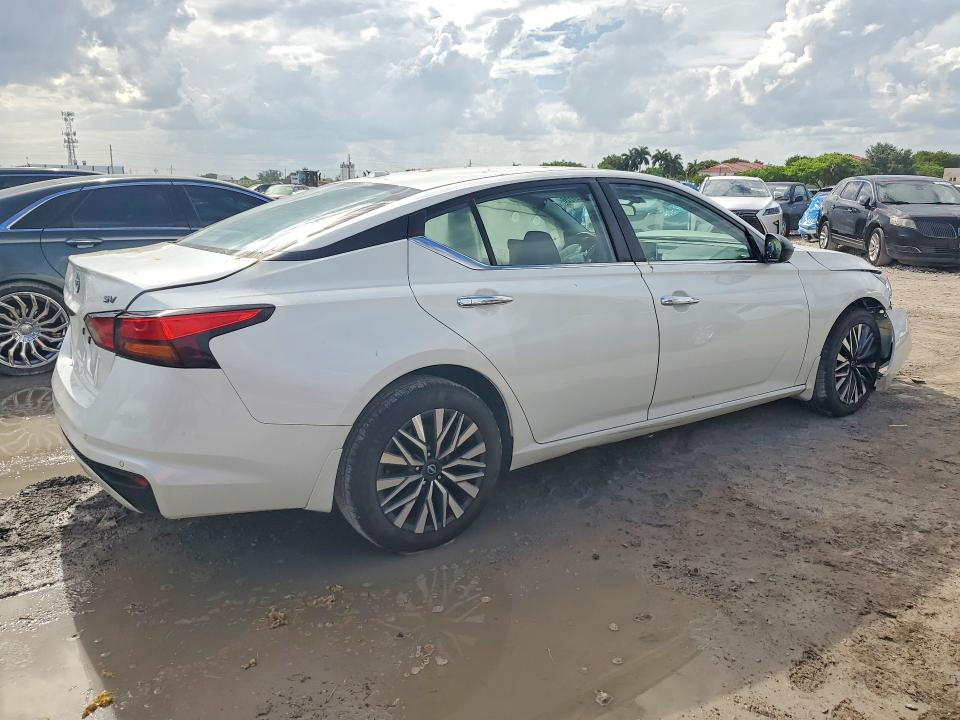 Продажа на аукционе авто 2024 Nissan Altima, vin: 1N4BL4DV0RN327937, номер лота: 55562226