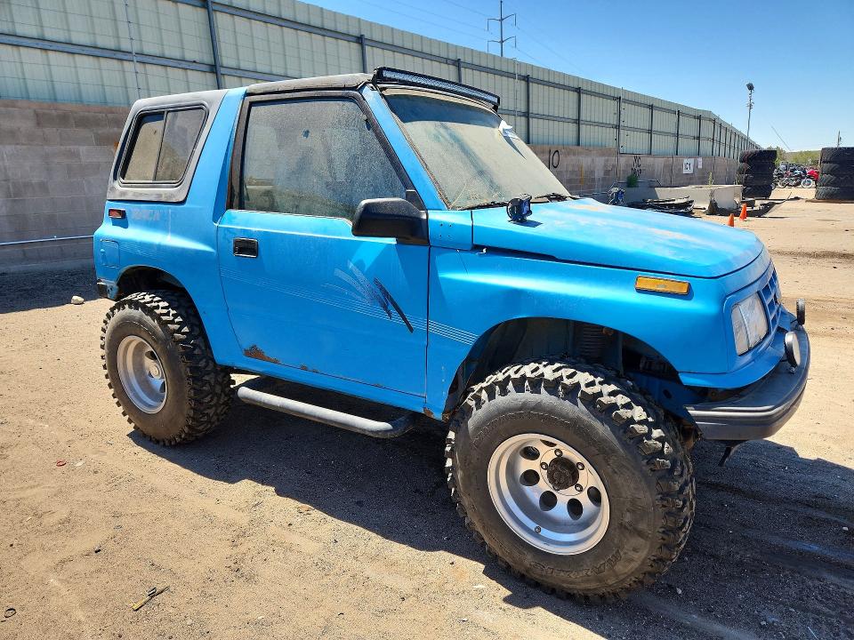 1991 Geo Tracker მანქანა იყიდება აუქციონზე, vin: 2CNBJ18U8M6926223, აუქციონის ნომერი: 57887086