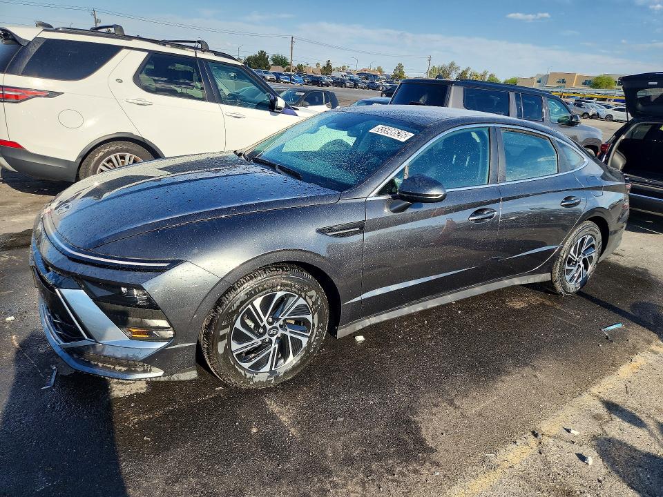 2026 Hyundai Sonata Hybrid მანქანა იყიდება აუქციონზე, vin: KMHL24JJ1TA160551, აუქციონის ნომერი: 55598626