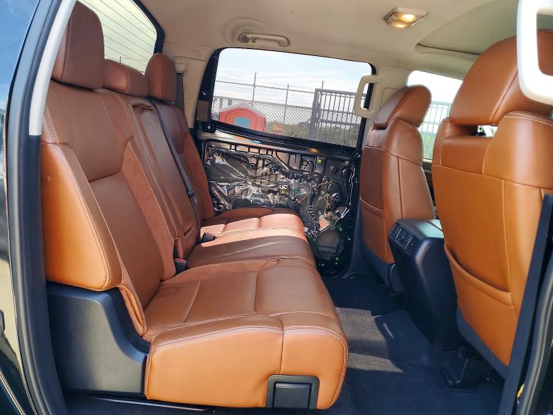 55682796 :رقم المزاد ، 5TFAY5F17JX730751 vin ، 2018 Toyota Tundra مزاد بيع