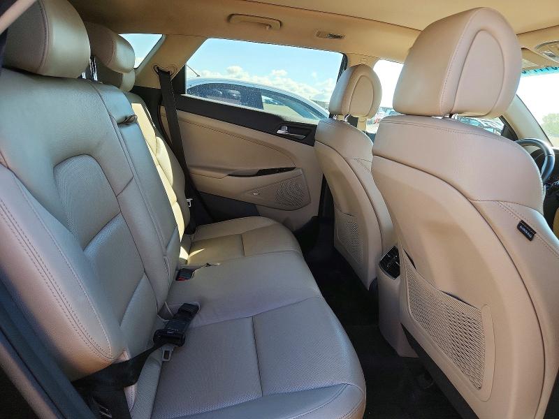 Продажа на аукционе авто 2017 Hyundai Tucson, vin: KM8J3CA23HU363177, номер лота: 58111166
