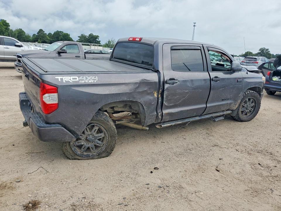 Продажа на аукционе авто 2018 Toyota Tundra, vin: 5TFDW5F13JX718549, номер лота: 58937016