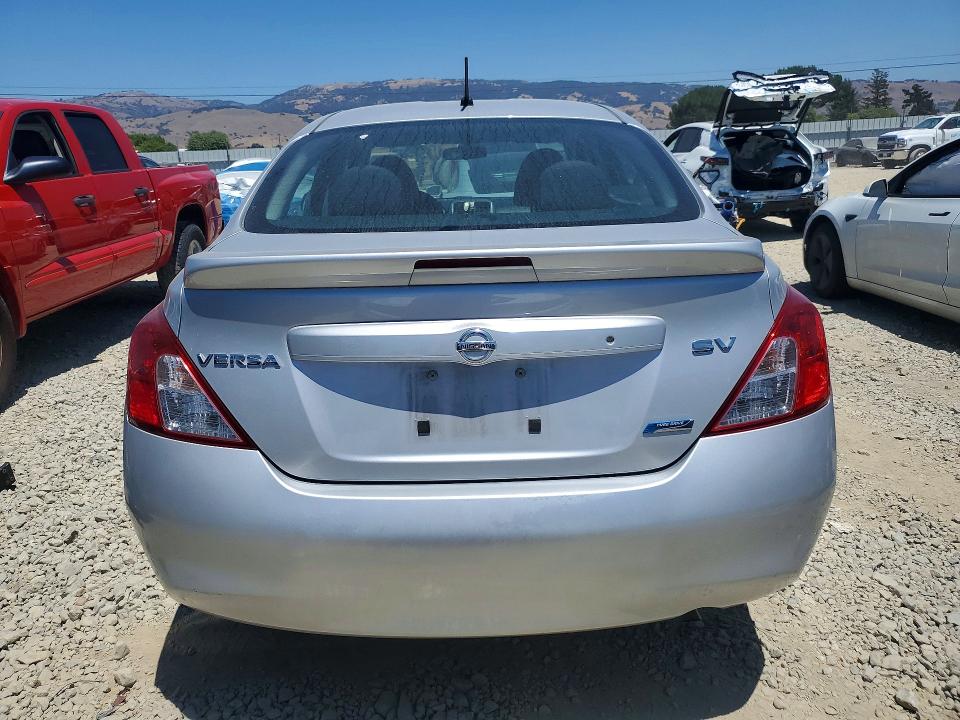 2013 Nissan Versa მანქანა იყიდება აუქციონზე, vin: 3N1CN7AP6DL868700, აუქციონის ნომერი: 58947456