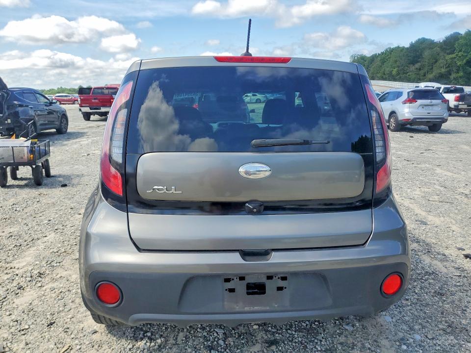 Продажа на аукционе авто 2018 Kia Soul, vin: KNDJN2A22J7565814, номер лота: 54994706