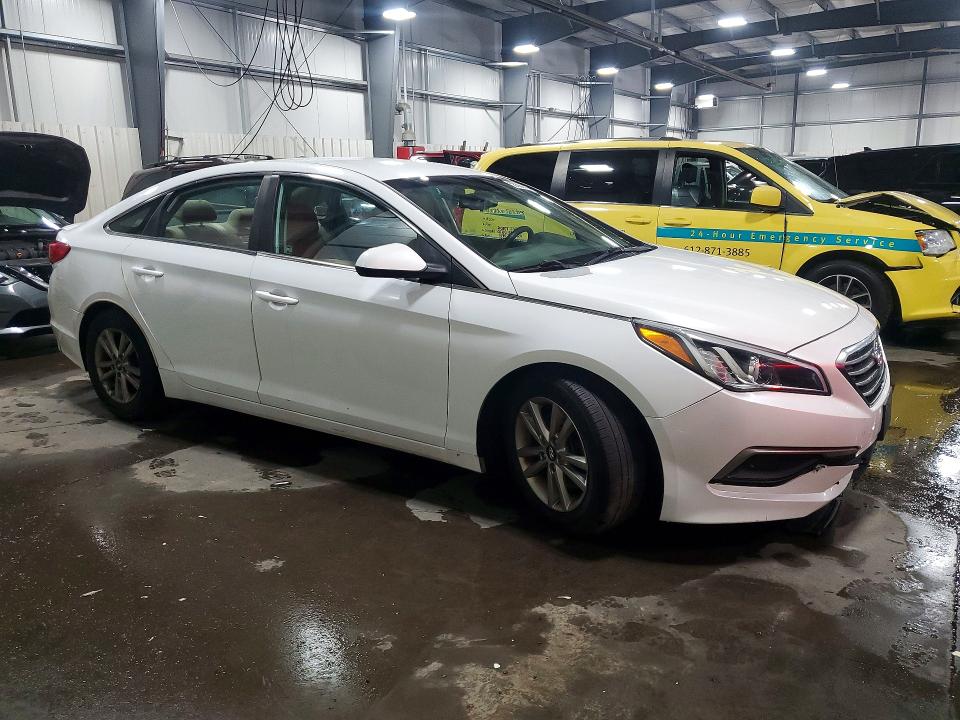 2016 Hyundai Sonata მანქანა იყიდება აუქციონზე, vin: 5NPE24AFXGH356561, აუქციონის ნომერი: 55890346