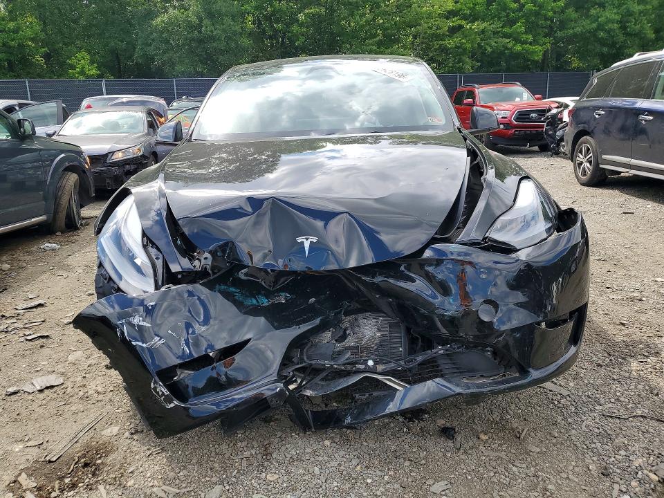 2023 Tesla Model Y მანქანა იყიდება აუქციონზე, vin: 7SAYGDED2PF934077, აუქციონის ნომერი: 56628196