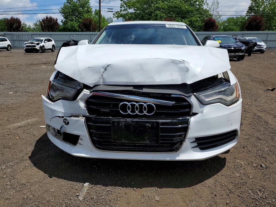 58221376 :رقم المزاد ، WAUGFAFC5DN110200 vin ، 2013 Audi A6 مزاد بيع