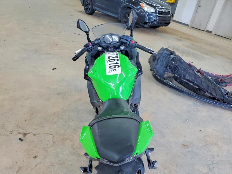 56772616 :رقم المزاد ، JKAEXEK17JDA23996 vin ، 2018 Kawasaki Ex650 مزاد بيع