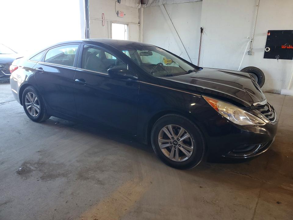 55932696 :رقم المزاد ، 5NPEB4AC0BH156786 vin ، 2011 Hyundai Sonata مزاد بيع