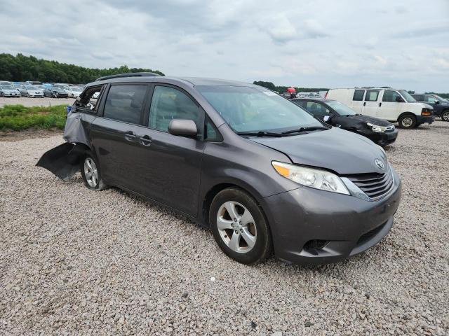 Aukcja sprzedaży 2015 Toyota Sienna, vin: 5TDKK3DC9FS622174, numer aukcji: 57469606
