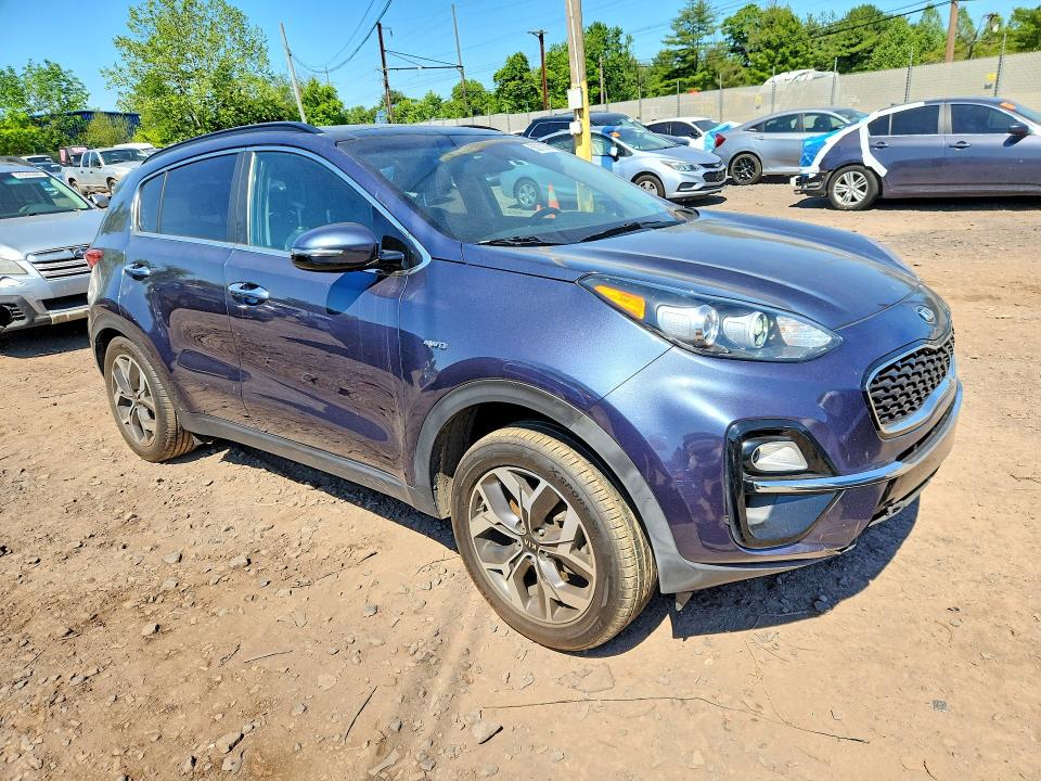 Продажа на аукционе авто 2022 Kia Sportage, vin: KNDPNCAC3N7964178, номер лота: 55072056