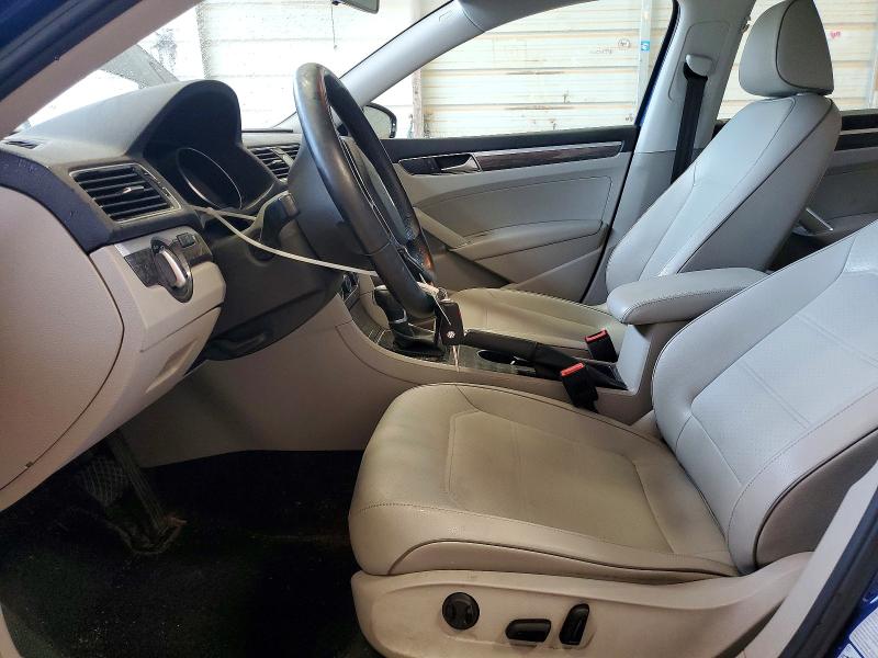 58910816 :رقم المزاد ، 1VWBT7A33HC008084 vin ، 2017 Volkswagen Passat مزاد بيع