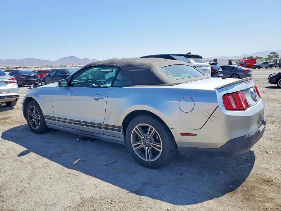 58833086 :رقم المزاد ، 1ZVBP8EN4A5116679 vin ، 2010 Ford Mustang مزاد بيع