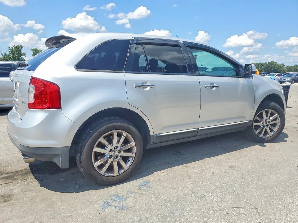 2011 Ford Edge მანქანა იყიდება აუქციონზე, vin: 2FMDK3JC8BBA38062, აუქციონის ნომერი: 55974086