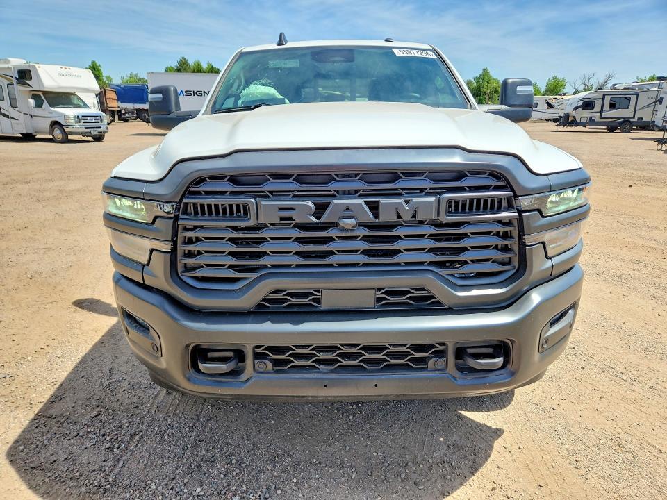 55977296 :رقم المزاد ، 3C63R3GLXTG254701 vin ، 2026 Ram 3500 مزاد بيع