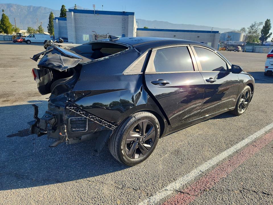 56978936 :رقم المزاد ، 5NPLS4AG3MH031536 vin ، 2021 Hyundai Elantra مزاد بيع