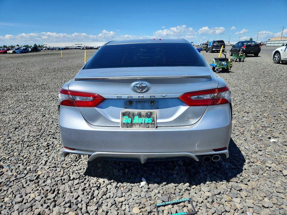Продажа на аукционе авто 2018 Toyota Camry, vin: 4T1B11HK2JU085138, номер лота: 57222246