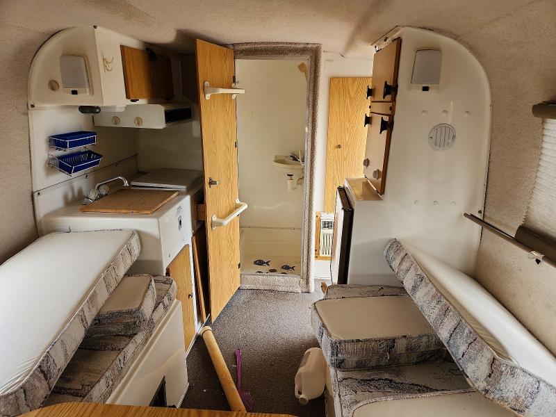 57512296 :رقم المزاد ، 1C9TB161311213365 vin ، 2001 Casita Unknown مزاد بيع