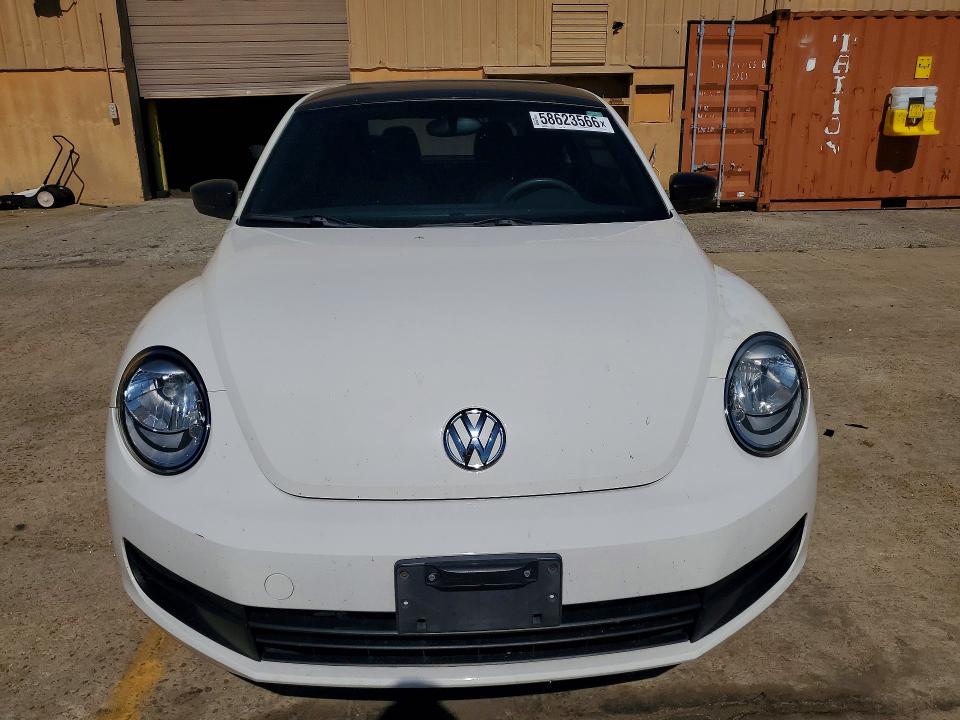 58623566 :رقم المزاد ، 3VWFP7AT4CM615754 vin ، 2012 Volkswagen Beetle مزاد بيع