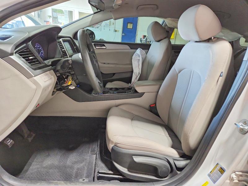 56323326 :رقم المزاد ، 5NPE24AA0JH680646 vin ، 2018 Hyundai Sonata مزاد بيع