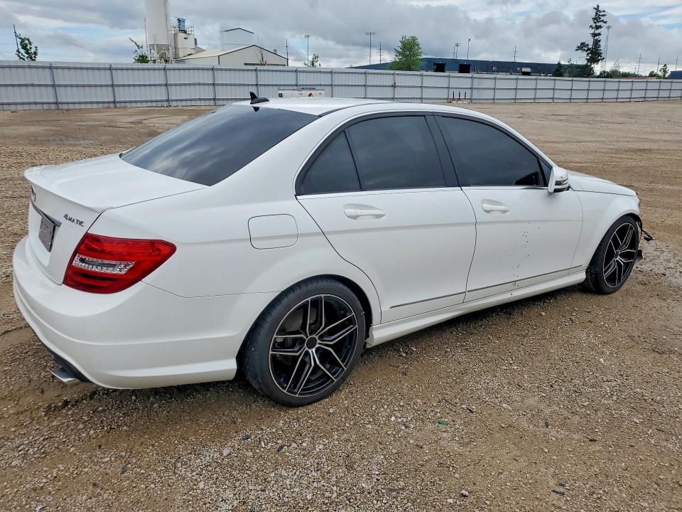 56464406 :رقم المزاد ، WDDGF8AB0DR287553 vin ، 2013 Mercedes-benz C مزاد بيع