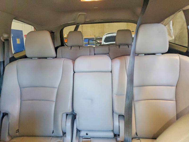 58653876 :رقم المزاد ، 5FNYF6H63GB060282 vin ، 2016 Honda Pilot مزاد بيع