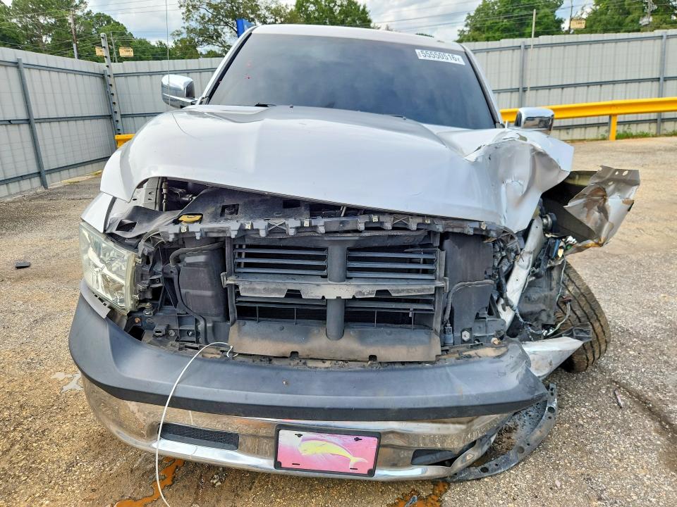 Продаж на аукціоні авто 2016 Ram 1500, vin: 1C6RR6FT8GS232305, номер лоту: 55550516