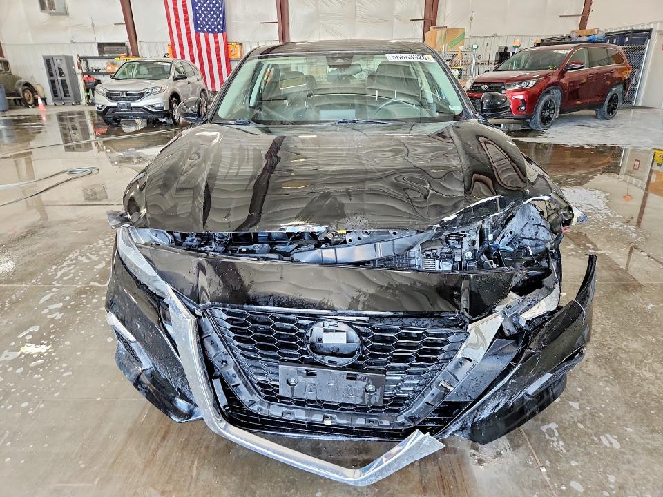 2022 Nissan Altima მანქანა იყიდება აუქციონზე, vin: 1N4BL4DW8NN382459, აუქციონის ნომერი: 56663926