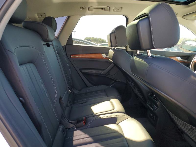 Продаж на аукціоні авто 2021 Audi Q5, vin: WA1BAAFY2M2020215, номер лоту: 57320546