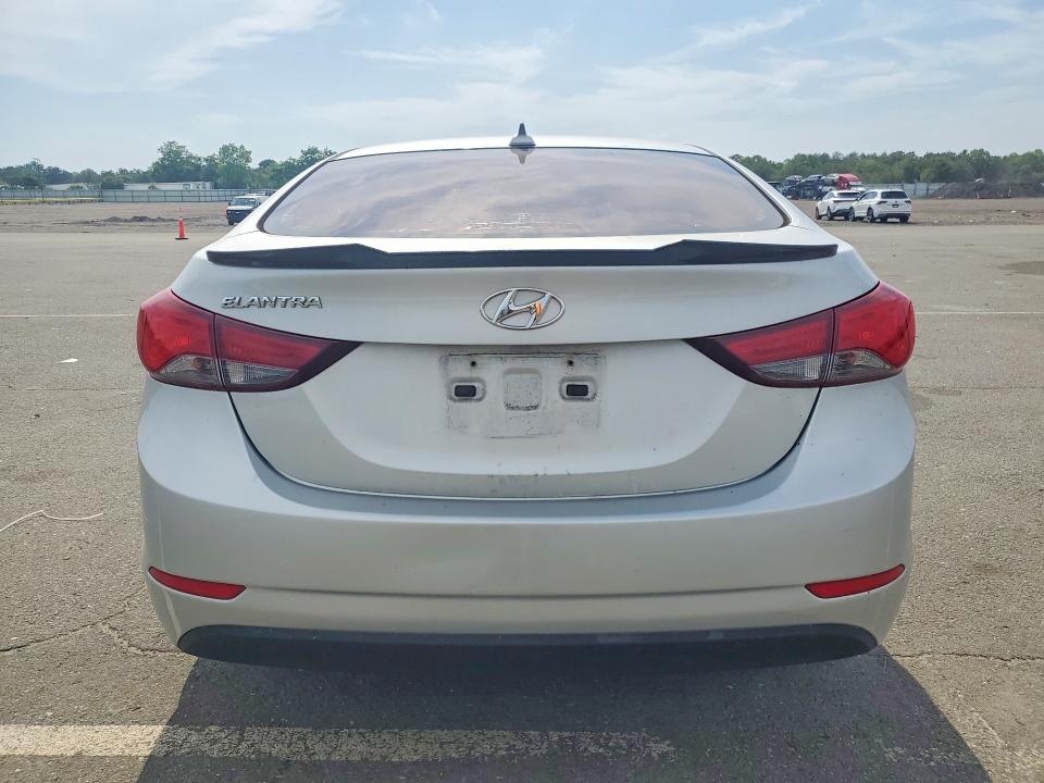 Продажа на аукционе авто 2016 Hyundai Elantra, vin: 5NPDH4AE7GH751914, номер лота: 58101336