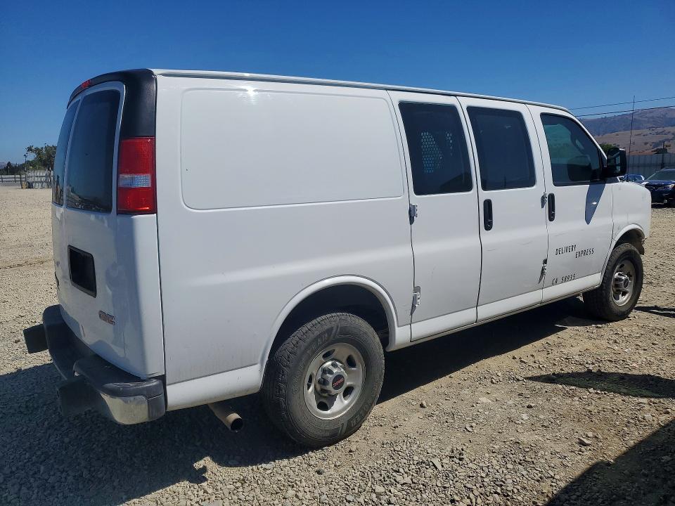 55893806 :رقم المزاد ، 1GTW7AFF8G1902360 vin ، 2016 Gmc Savana مزاد بيع