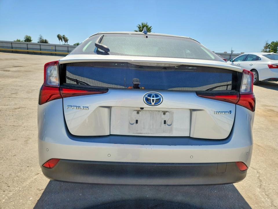 Продажа на аукционе авто 2022 Toyota Prius, vin: JTDKAMFU8N3177649, номер лота: 57430616