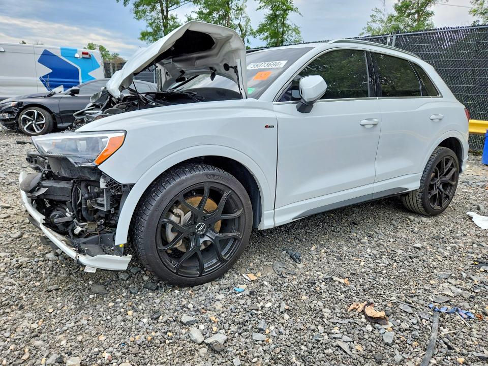 Продажа на аукционе авто 2021 Audi Q3, vin: WA1DECF32M1050981, номер лота: 58073696